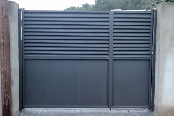 Puerta batiente
